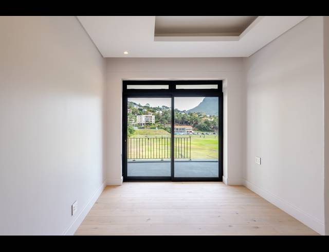 3 BEDROOM APARTMENT SOLD IN ORANJEZICHT